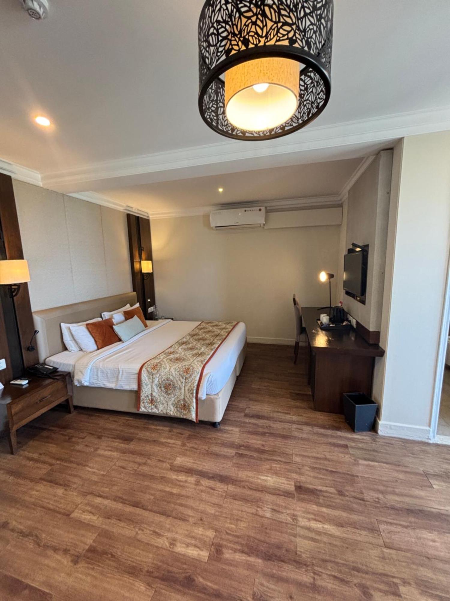Regenta Resort & Spa Mashobra شيملا المظهر الخارجي الصورة